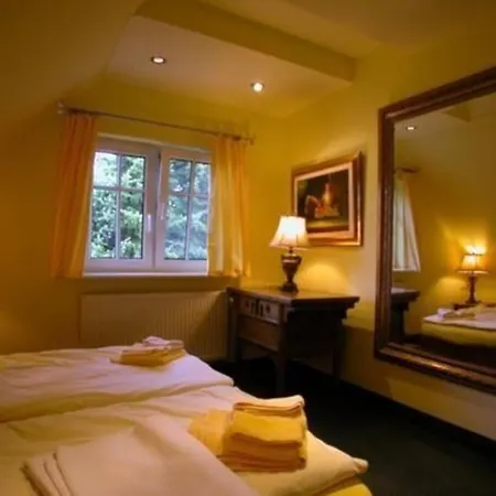 Ferienhaus Lotsenhaus Groß Zicker